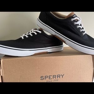 Men’s Sperry size 15 Halyard sneaker EUC black
